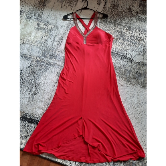 Plus Size Red Dress - Picture 5 of 5